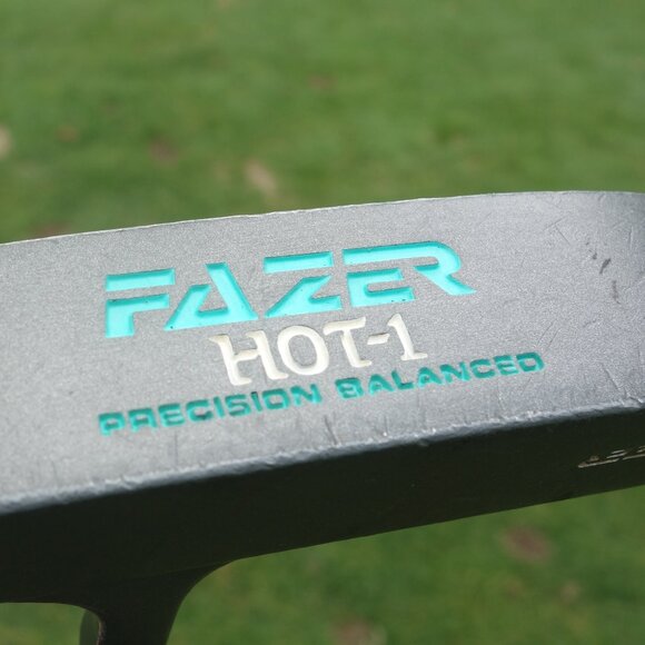 FAZER HOT-1 PRECISION BALANCED Model III Right Handed Putter - Picture 14 of 14